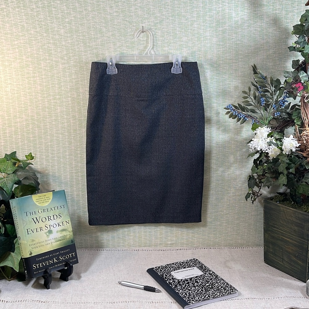 Fashion Collection Black Pencil Skirt